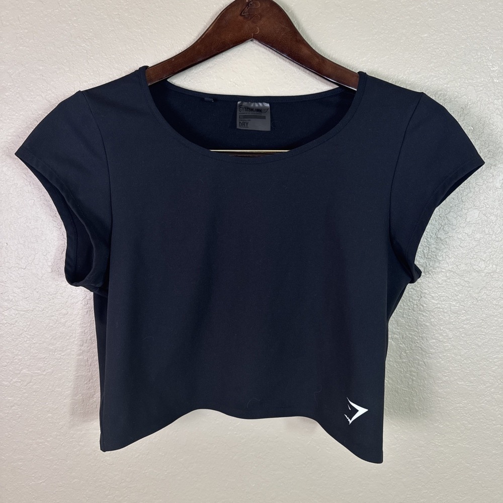 💪🏼 Gymshark Black Crop Top